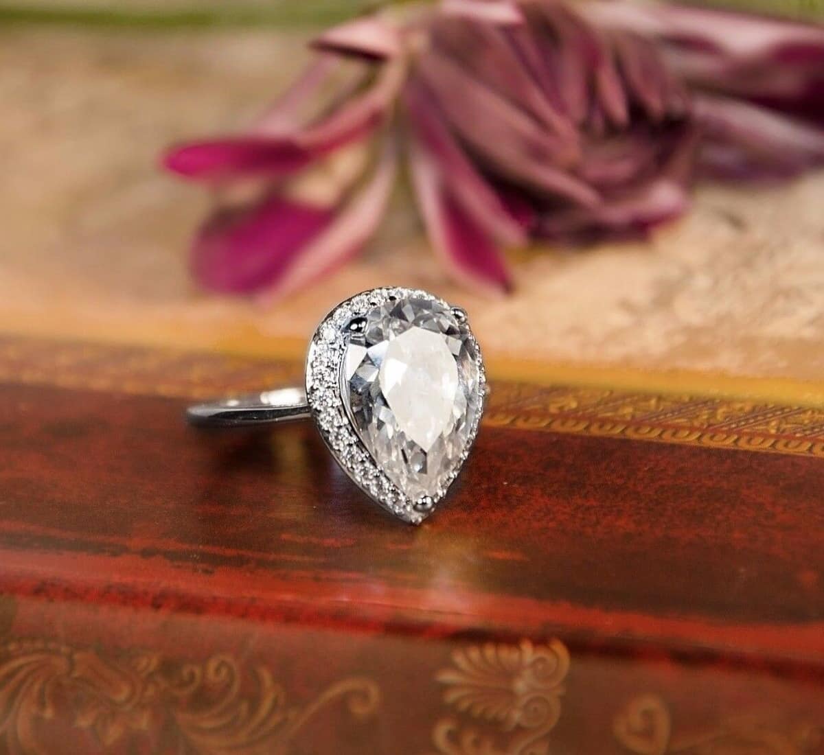 5 Alternative Gemstones for Engagement Rings