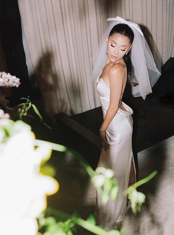 Ariana Grande's wedding dress